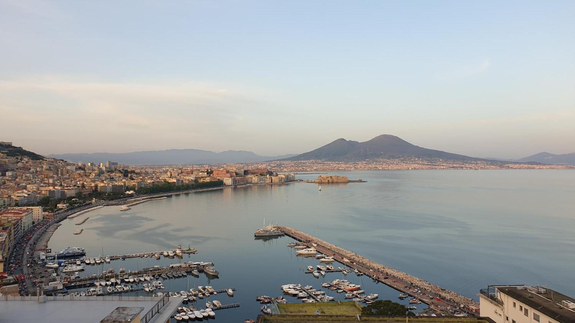Napoli Stadio - 3 Bedrooms - 2 Bathrooms - Free Park Esterno foto