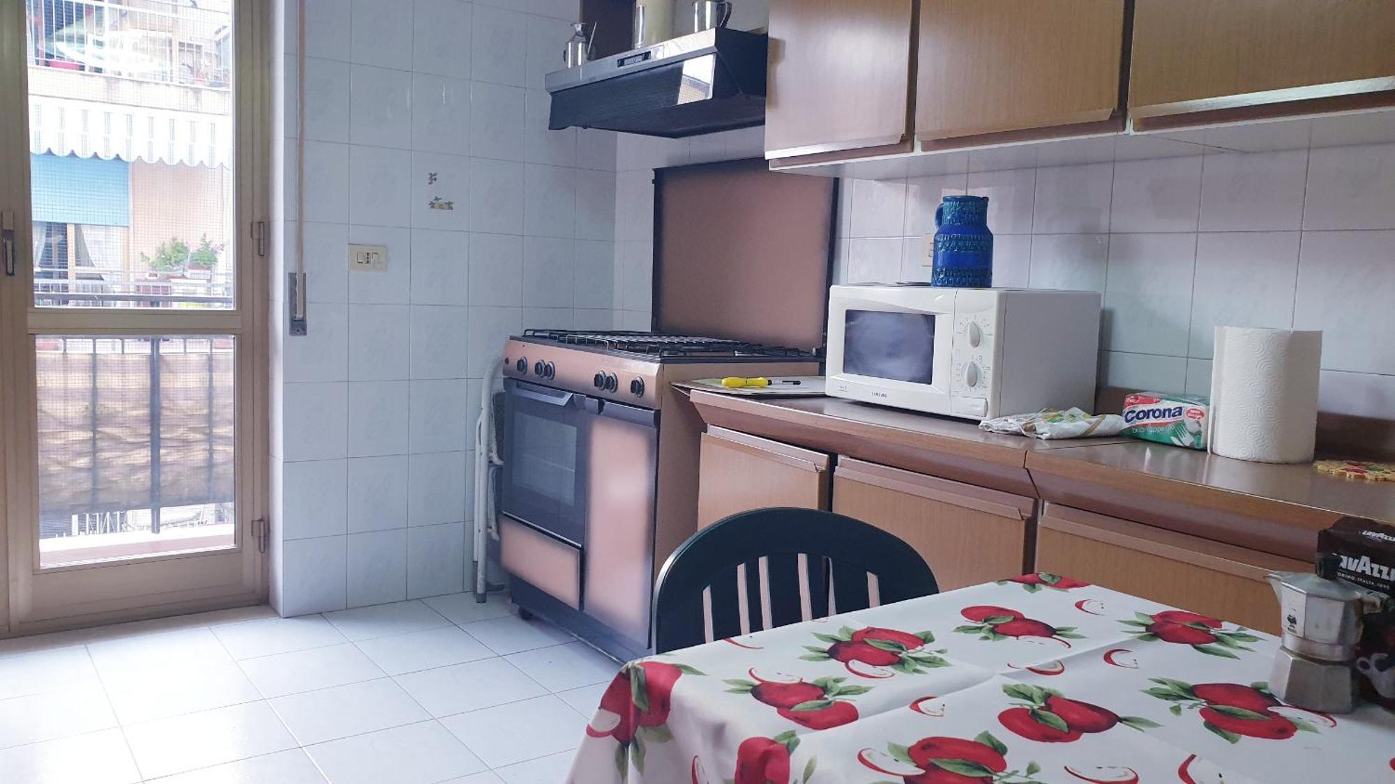 Napoli Stadio - 3 Bedrooms - 2 Bathrooms - Free Park Esterno foto